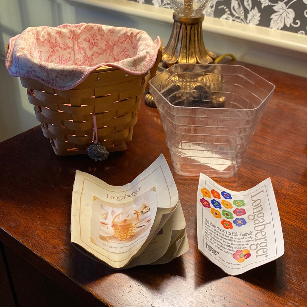 2001 Longaberger Classic “Horizon of Hope” basket with liner